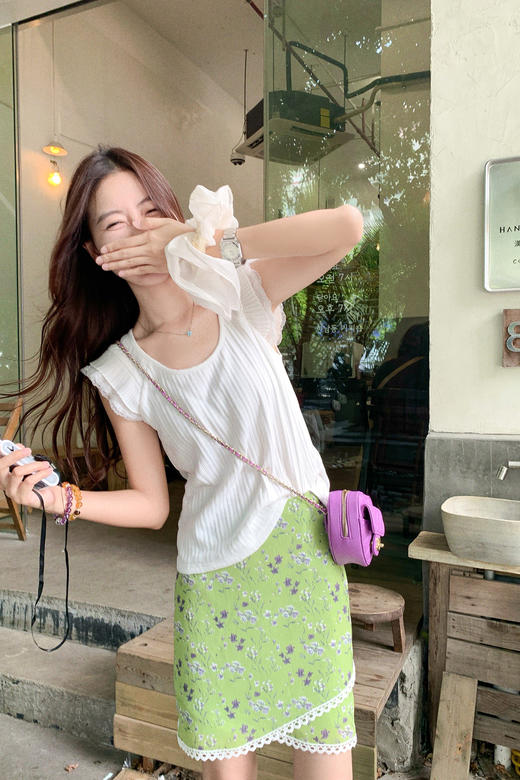 <曾小咸推荐>韩系纯色花边圆领小飞袖短袖T恤 商品图5