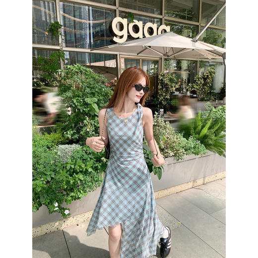 <曾小咸推荐>韩系蓝格纹无袖背心连衣裙 商品图0