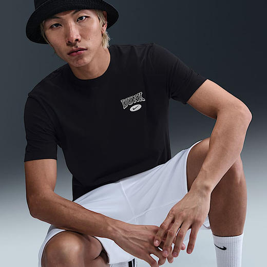 【库存有限 无货将做退款】Nike/耐克短袖男25夏新款宽松透气背标印花棉质运动T恤HJ0773010 商品图2