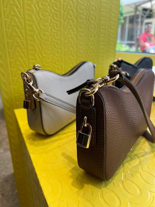 Marc Jacobs 小马哥斜挎包单肩包手腕包只要¥999直邮到手 商品图2