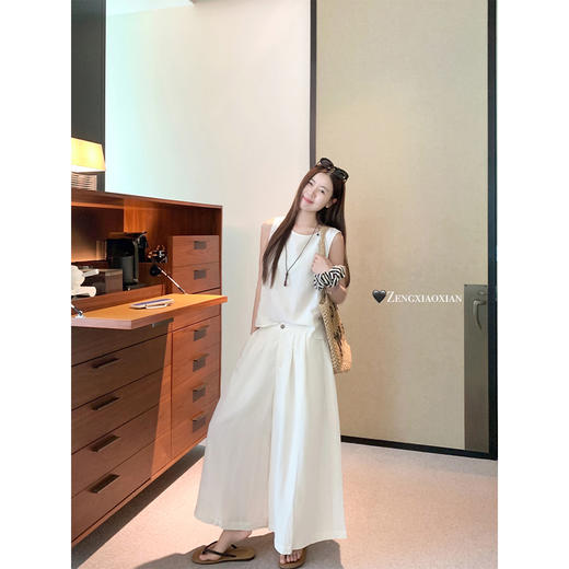 <曾小咸推荐>现货秒杀！最后一波 ！抢到赚到！简约休闲背心裤子两件套 日常259.99 立减100 秒杀159.99！ 商品图3