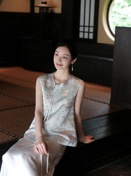 盛唐牡丹| 龙凤纹重缎织金宋锦马甲 商品图0