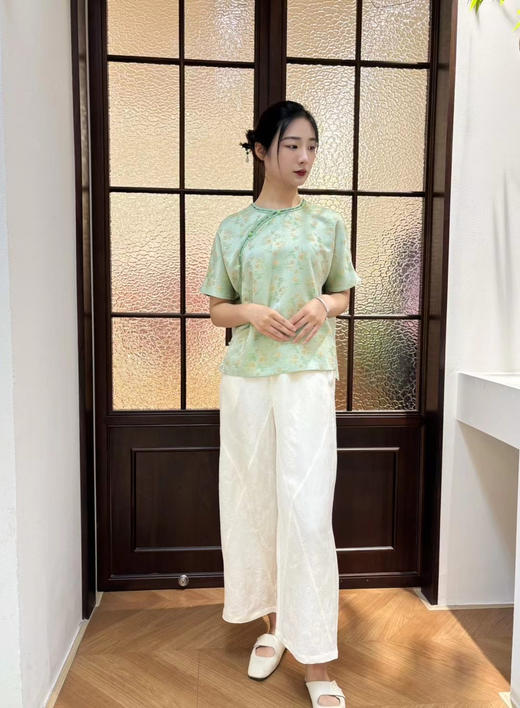 624-6新中式 真丝宋锦 绿色和风短袖圆领上衣 舒爽凉快 光泽华丽 H5518 我穿L宽松合适 商品图2