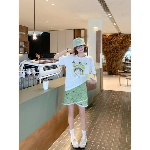 <曾小咸推荐>夏季新款设计感绿色碎花半身裙 商品图3