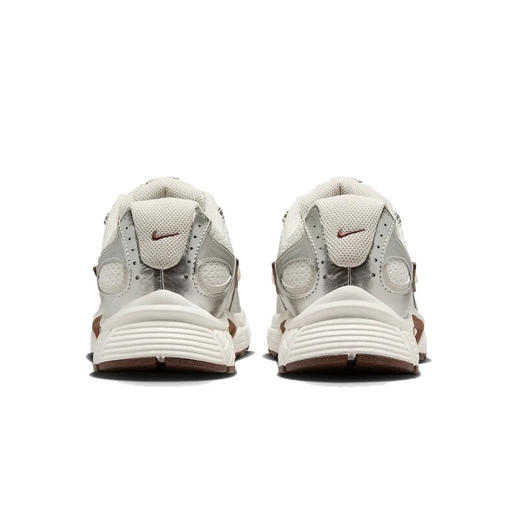 【库存有限 无货将做退款】Nike/耐克女鞋夏季V5RNR网面老爹鞋运动训练跑步鞋HQ7901 商品图3