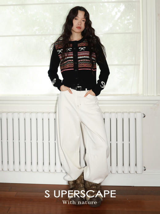 素舶 奶白单色撞色线 后片分割收脚口宽松茧型牛仔裤SUPERSCAPE 商品图4