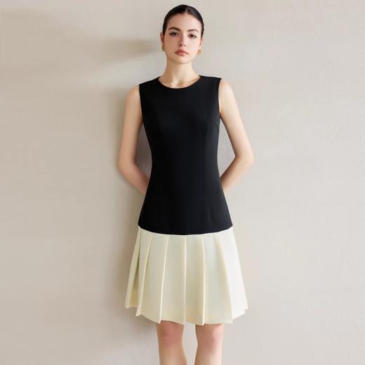 IWY/ 夏季无袖连衣裙女新款黑白撞色百褶裙高级内搭背心裙Q1296 商品图0