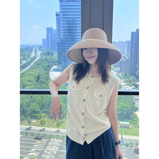 2506501    ed排扣 无袖上衣 商品图0