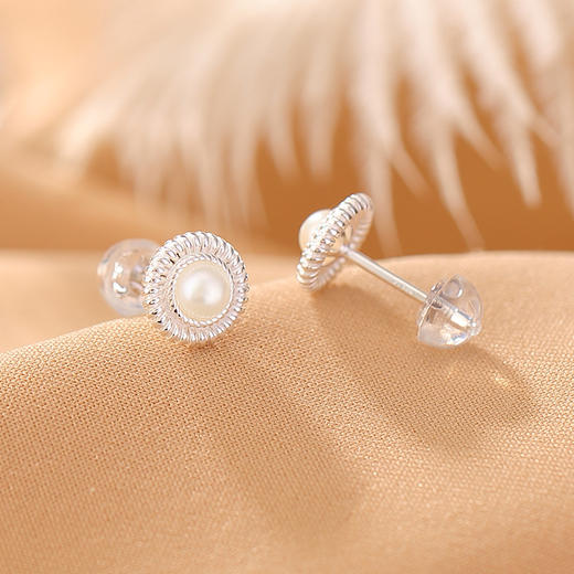 【小雏菊】S925纯银珍珠圆珠简约耳钉【CW-ED03282】 商品图2