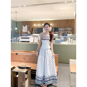 <曾小咸推荐>法式度假风吊带半身裙两件套