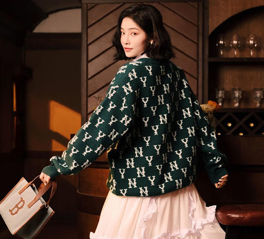 MLB男女同款满印老花系列卫衣3AKPM0126【无货退款】 商品图0