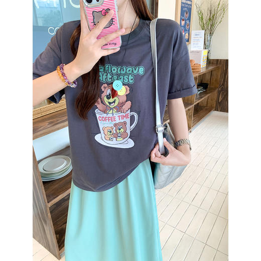 <曾小咸推荐>现货秒杀！卖完不补 ！微信打折价！韩系印花短袖 日常119.99 立减60 秒杀59.99！绿色半身裙 日常139.99 立减70 秒杀69.99！ 商品图1