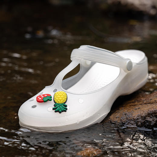 「下单赠鞋花」SACHA复古气质玛丽珍洞洞鞋，一鞋两穿防滑鞋底内凹中底设计，穿着更舒适 商品图3