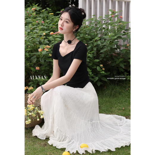 鹿向南「灵动月光」杏色半身裙女夏季新款独特百褶裙长款纱裙半裙 商品图4