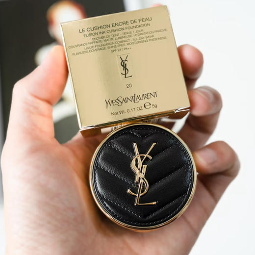 YSL · 黑皮革气垫明彩轻垫粉底液「皮气垫」B20 中样5g 商品图1