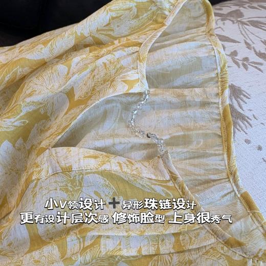 超显白小V领钻链时髦氛围感亚麻印花显瘦薄衫 商品图12