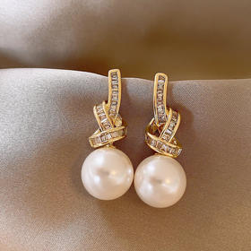 雀说 轻奢微镶锆石打结珍珠耳坠s925银针SEH1801