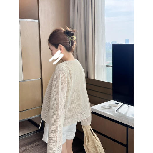 2506505    超美系带 镂空开衫 商品图3