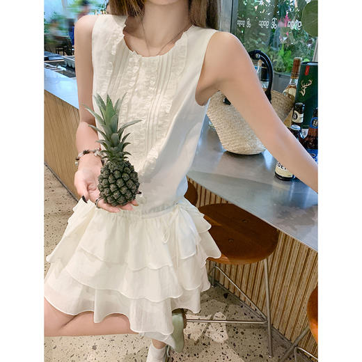 【折后再享2件88折】现货秒杀！微信打折价！蛋糕裙摆连衣裙 日常239.99/件 立减100 秒杀139.99/件！！ 商品图1