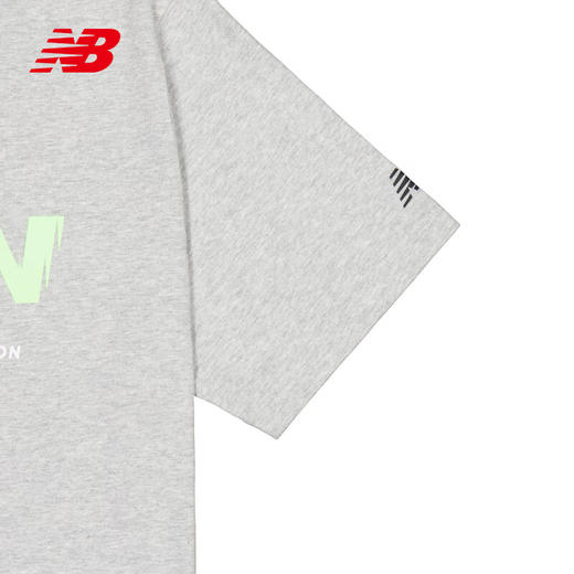 NEW BALANCE/NB London Edition Graphic T-Shirt 男款圆领针织运动休闲透气短袖T恤 商品图3
