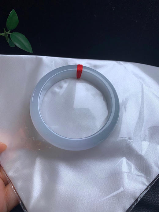 620305，56.5淡紫底手镯 ，淡淡的紫底，清新秀气 润润的 商品图4