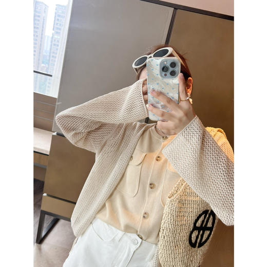 2506505    超美系带 镂空开衫 商品图0