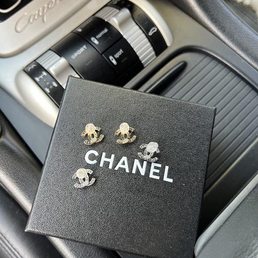 F787香奈儿双C宫廷风格珍珠耳钉 商品图3