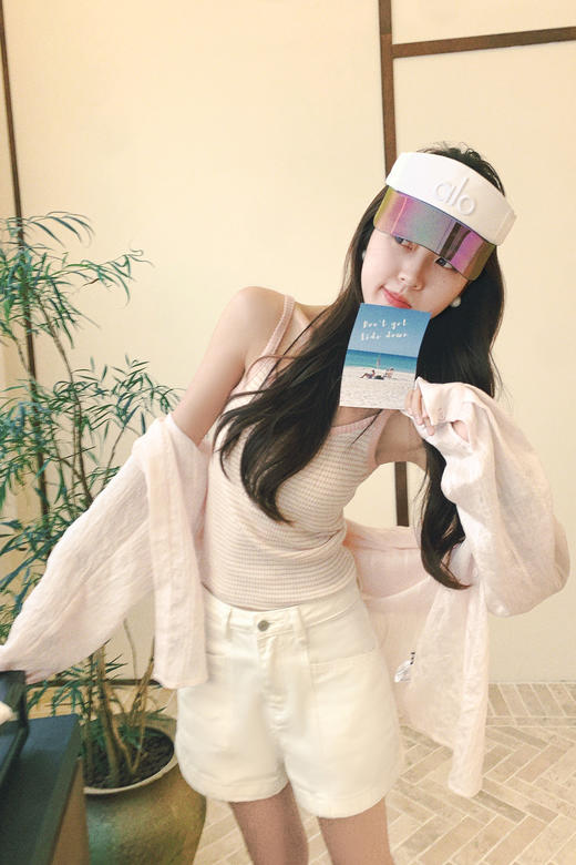 <曾小咸推荐>韩版粉色长袖衬衫条纹背心套装 商品图5