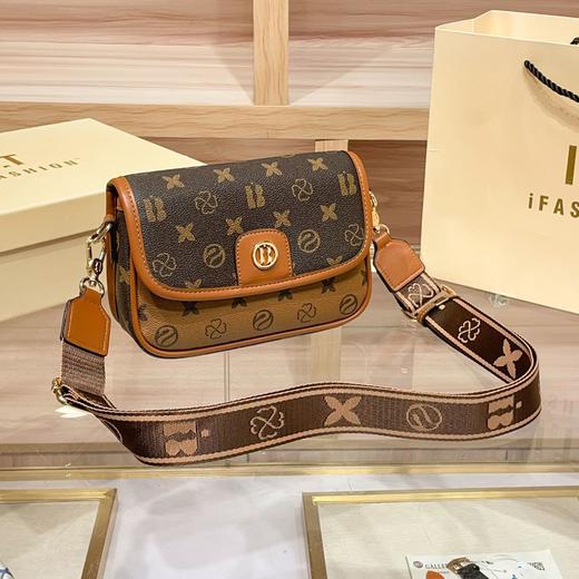 丁摩 老花包包夏季新款高级感百搭女士宽带单肩斜挎小包小方包5ZF-22425 商品图0