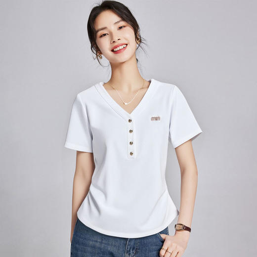 丁摩 白色女装夏季新款设计感V领不规则弧形下摆短袖t恤女半袖5ZF-R6683 商品图0