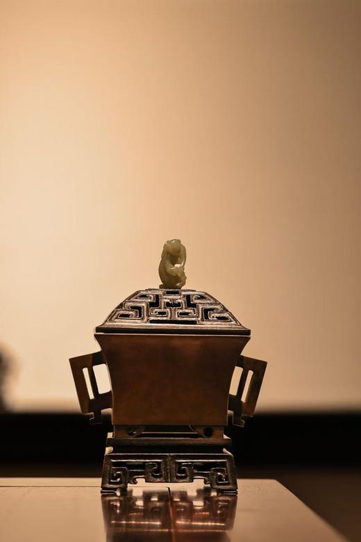 铜+血檀+和田玉香炉 商品图0