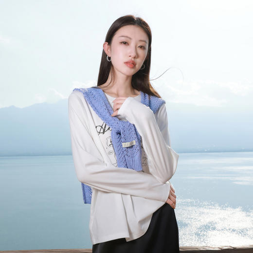 三彩2025新款韩系极简打结披肩女镂空针织透气外搭清新通勤字母标 商品图4