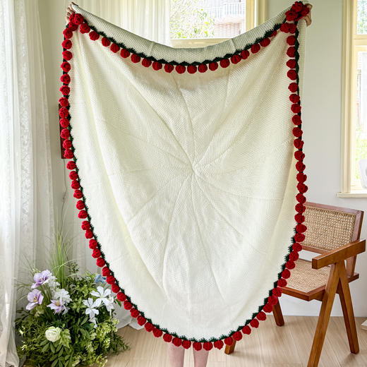 【品牌直发】加倍生活玫瑰花毛毯 新款鹿毛绒针织毛毯 情人节送礼物 轻奢纯色圆形四季盖毯 方便好携带 商品图6