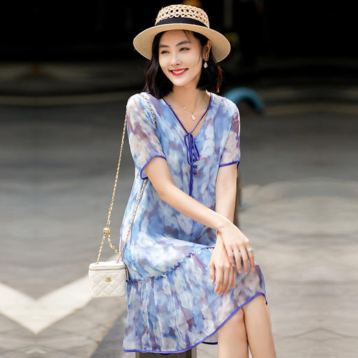 丁摩 顺纡真丝晕染迷彩印花真丝连衣裙90392 商品图2