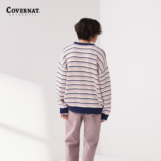 covernat2024春新品情侣款宽松套头针织衫减龄学院条纹CO2401KT05 商品图3