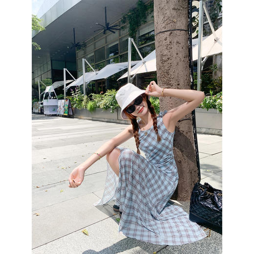 <曾小咸推荐>韩系蓝格纹无袖背心连衣裙 商品图3