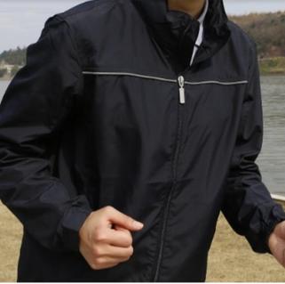 大爱轻风衣（简约版） 男女通用 商品图2