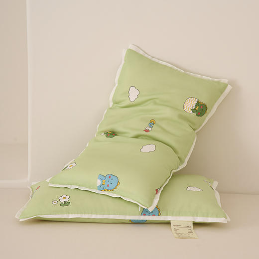 【品牌直发】加倍生活  A类里棉外棉卡通儿童枕 单只枕头枕芯 自然高度约5cm 商品图1