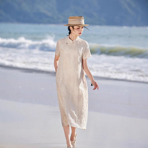 苎麻重工刺绣轻中式，短袖连衣裙立领旗袍 HS25829 商品图0