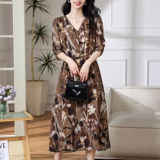 OSL 8566桑蚕丝连衣裙V领收腰气质A字裙 商品图2