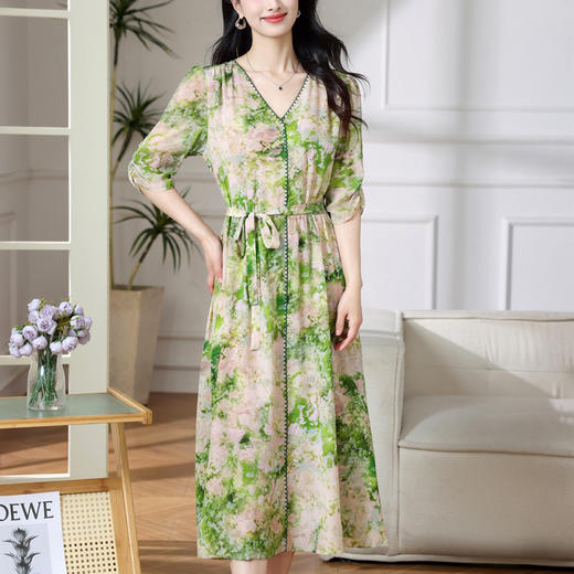 OSL 8566桑蚕丝连衣裙V领收腰气质A字裙 商品图4