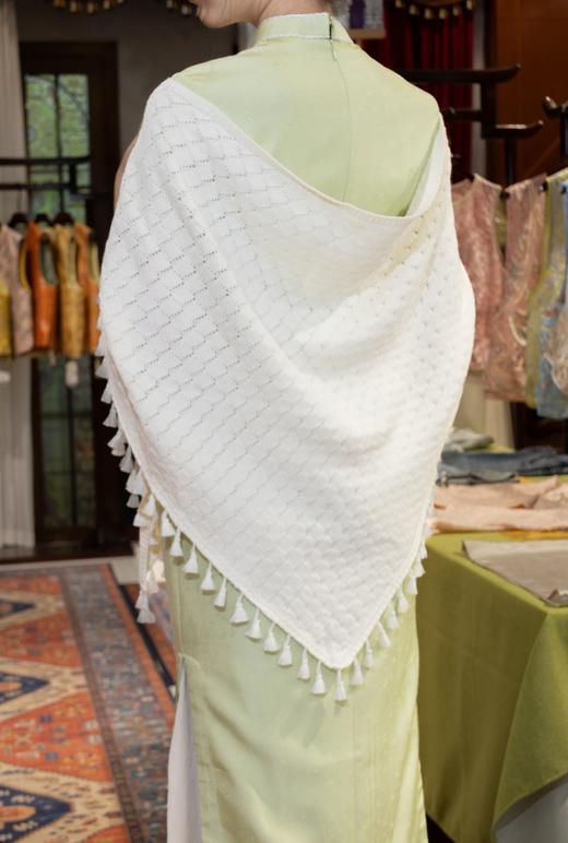 【云暮】中式气质提花时尚镂空流苏复古披肩日常百搭 商品图1