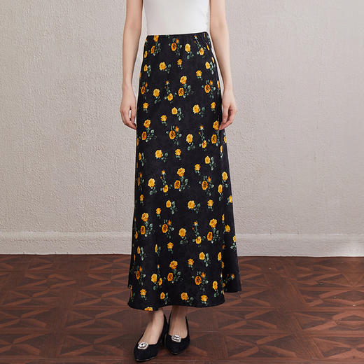 「自」全新升级【铂金会员220/天猫299/差价79】(25547)洛诗琳法式复古碎花半身裙2025夏季高腰显瘦中长款A字裙女25547 商品图4