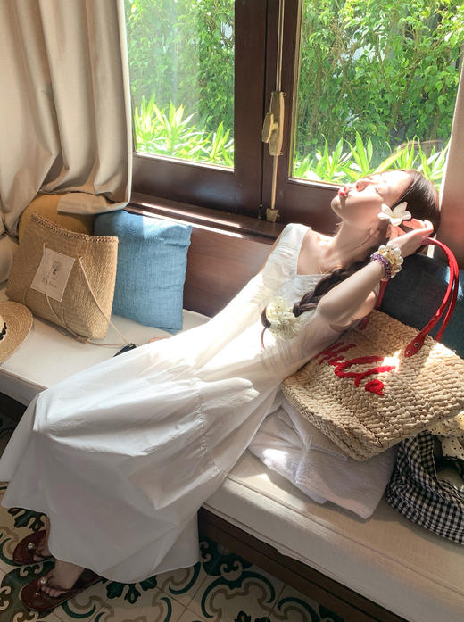 【折后再享2件88折】最后一波现货！度假风无袖V领连衣裙 日常229.99/件 立减80 秒杀149.99/件！！ 商品图5