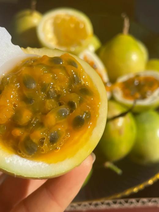 🔥19.9元底价开抢💥甜过初恋的👉【蜜甜黄金百香果（钦蜜9号】😘 ✅ 糖度18-22°，9分甜1分酸，百香果的高端品种～ ✅空口吃甜如蜜糖，尾韵带一丝热带果香！ 商品图9