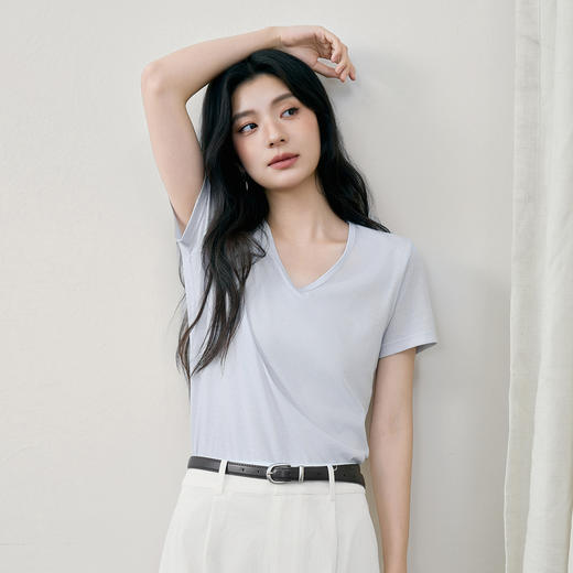 【严选】诗凡黎诗凡黎雪花棉亚麻V领T恤2025夏新款轻柔凉爽显瘦休闲百搭短袖上衣7G5301541 商品图4