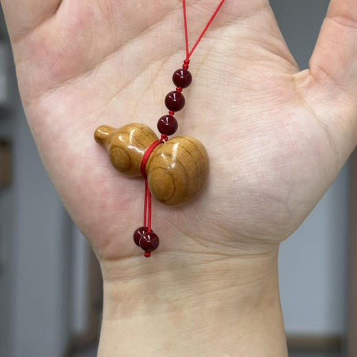 【陌上桃木系列】桃木葫芦挂/项链-葫芦外形圆润,饱满,满满寓意 一个及实用艺术与深厚精神内涵与一体的吉祥符号 商品图3