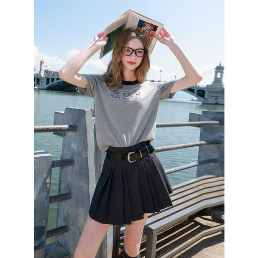 【莱赛尔】三彩2025秋季新款圆领针织衫卡通小狗套头气质显瘦M 商品图1