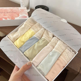 【抗菌防螨，中腰设计~】七条礼盒装！洁净防螨净化内裤女 中腰高弹舒适抗菌 女士三角裤盒装-QQ