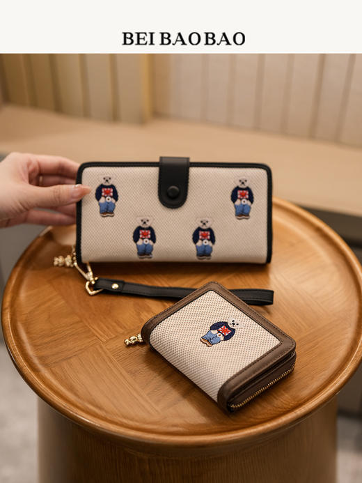 情人节礼物！【小巧便携，适合日常携带~】2025秋冬新款 迷你可爱零钱包 卡通时尚款女士钱包 情人节圣诞节礼物情侣款-QQ 商品图1